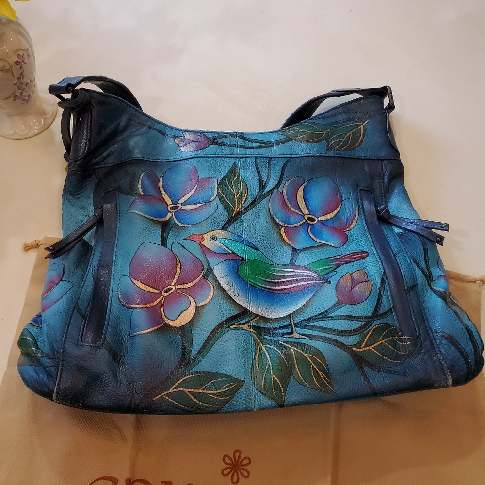 Leather handbag
